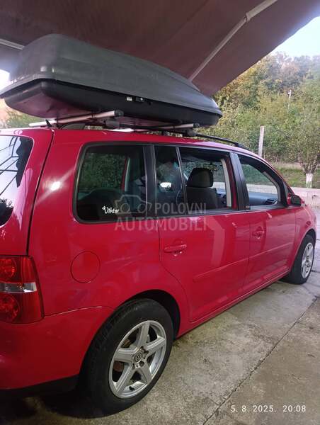 Volkswagen Touran 
