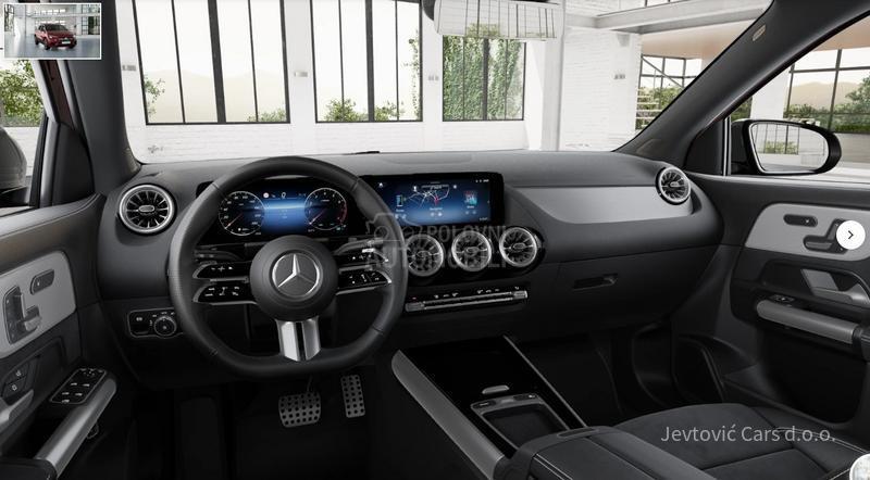 Mercedes Benz GLA 180 AMG