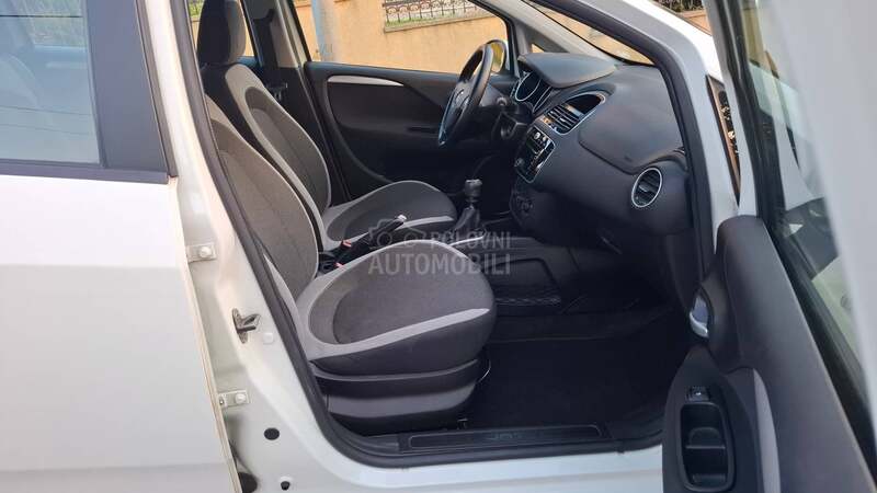 Fiat EVO 1.2 8v NOV, NOV