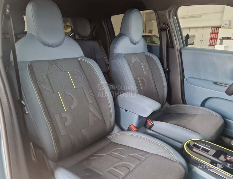 Fiat Grande Panda HIBRID eDCT ICON