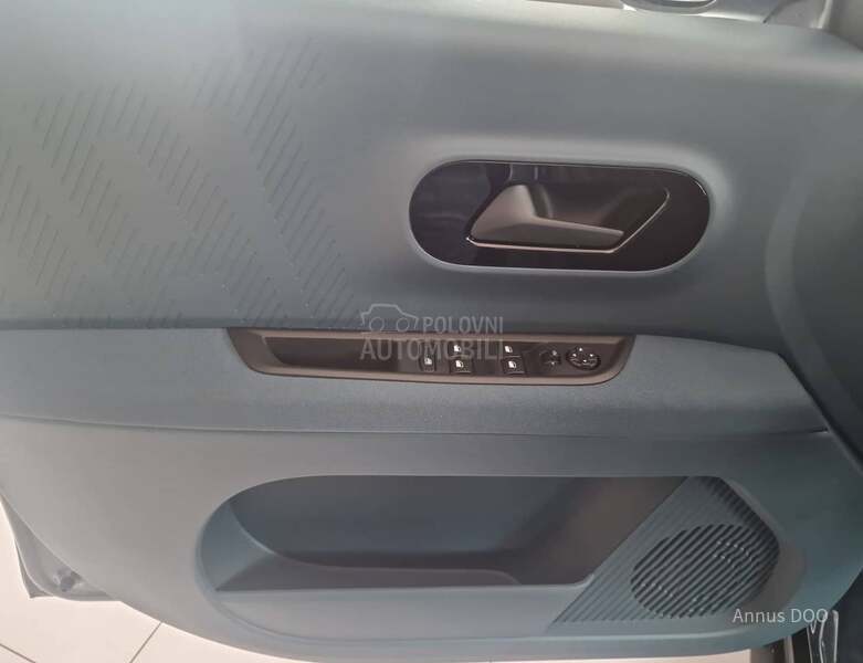 Fiat Grande Panda HIBRID eDCT ICON