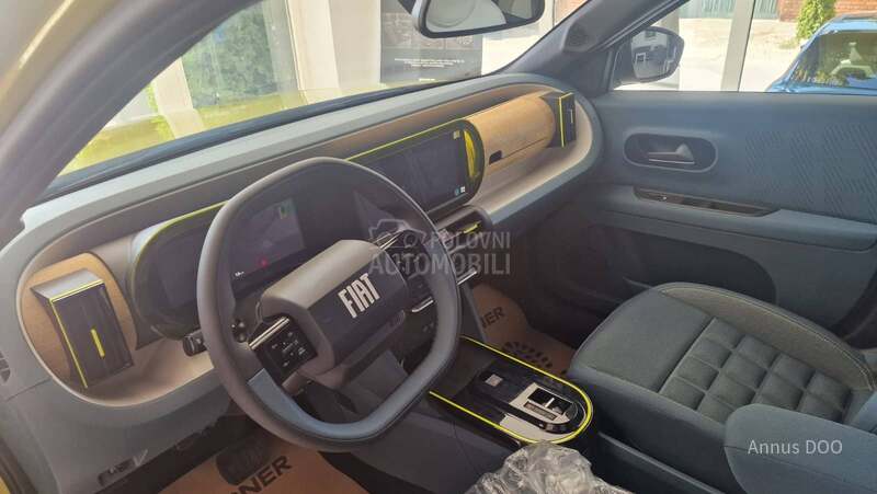 Fiat Grande Panda HIBRID eDCT LA PRIMA