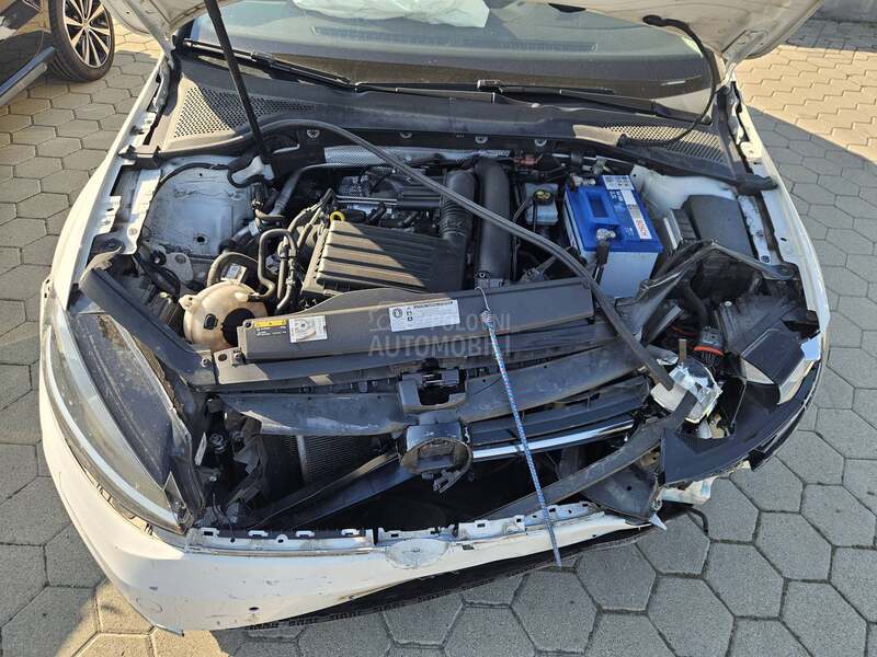 Volkswagen Golf 7 1.4 tsi