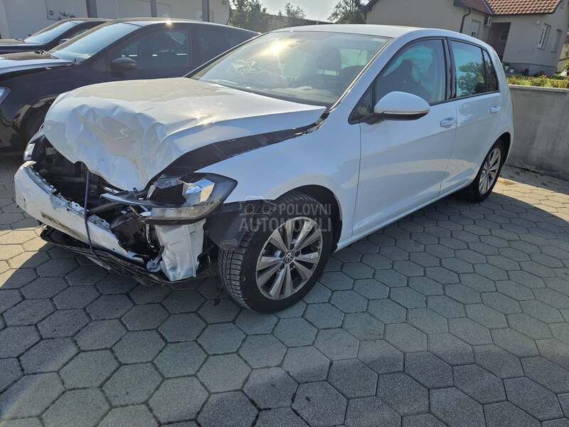 Volkswagen Golf 7 1.4 tsi