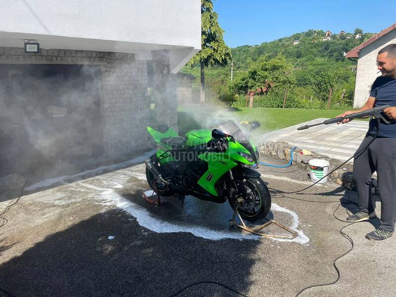 Kawasaki ZX 10 r