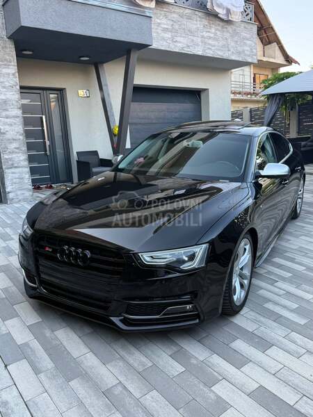 Audi S5 Quattro CH