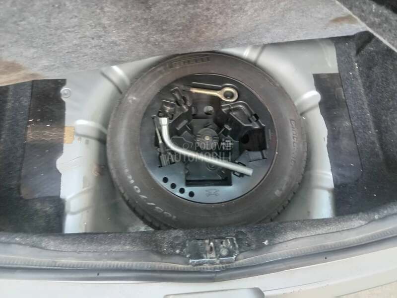 Fiat Punto 1,2b