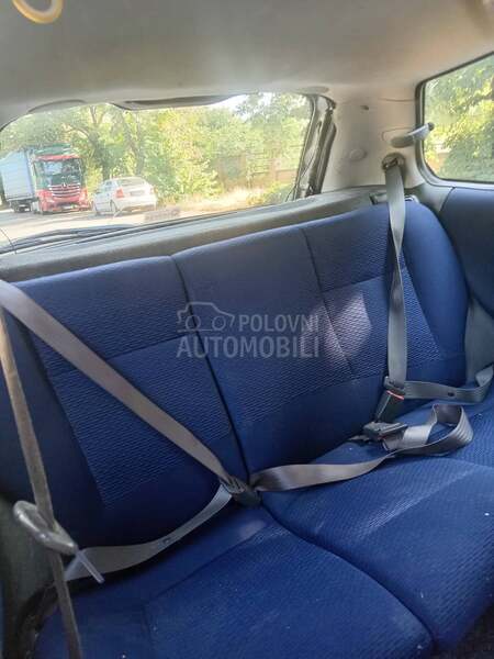 Fiat Punto 1,2b