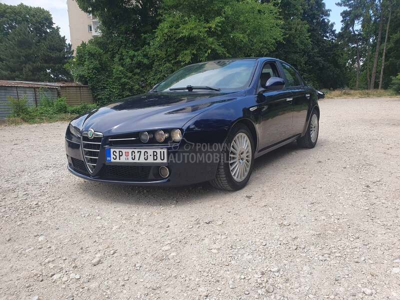 Alfa Romeo 159 