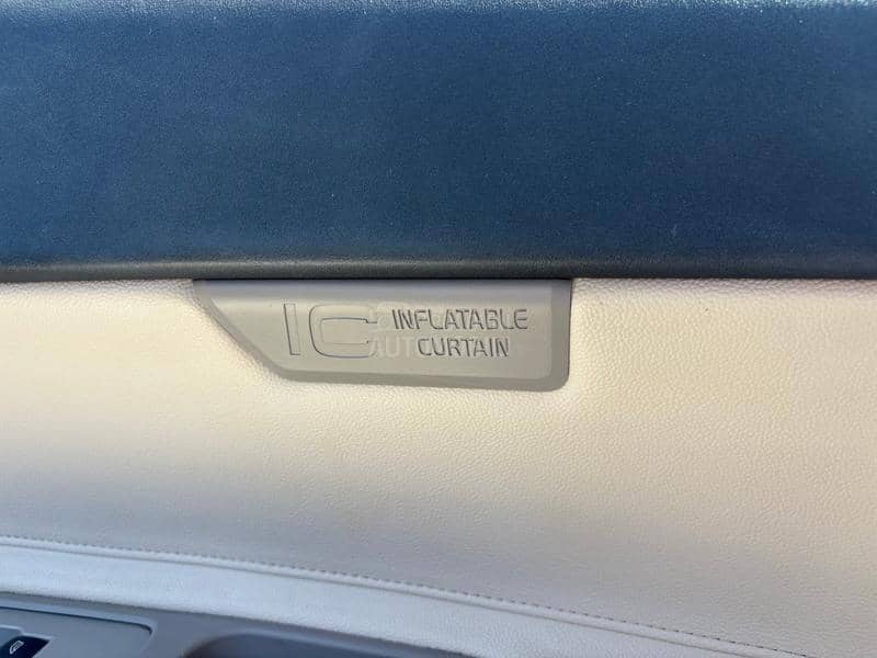 Volvo C70 2.0 D3 Xenon Na.vi