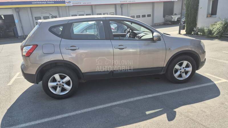Nissan Qashqai 2.0D