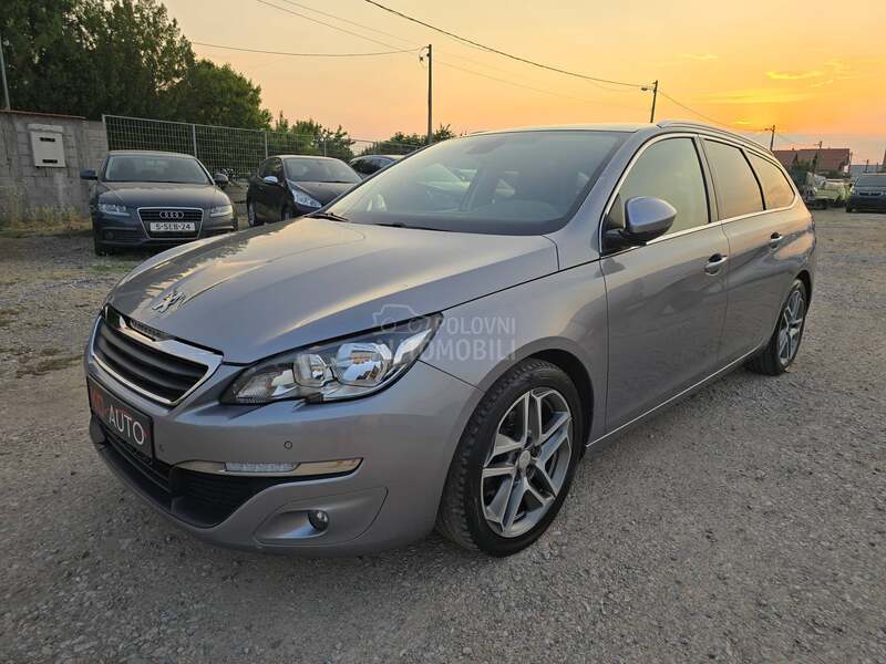 Peugeot 308 1.6 e-hdi pano cam