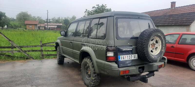 Mitsubishi Pajero 3.0 V 6
