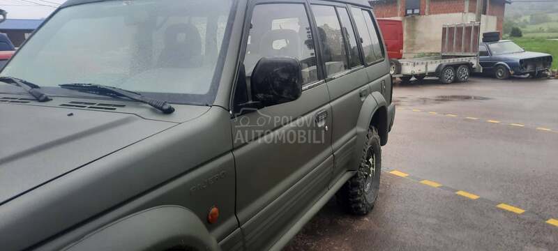 Mitsubishi Pajero 3.0 V 6