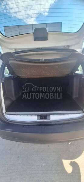 Dacia Duster 1.6 16v AMBIANCE