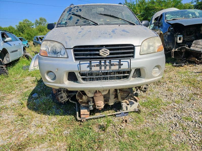 Suzuki Ignis 1.3b 2003. god. -  kompletan auto u delovima