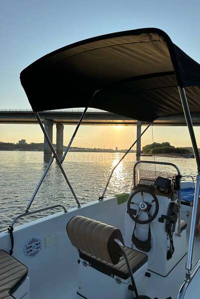 Hunter Hunter 575