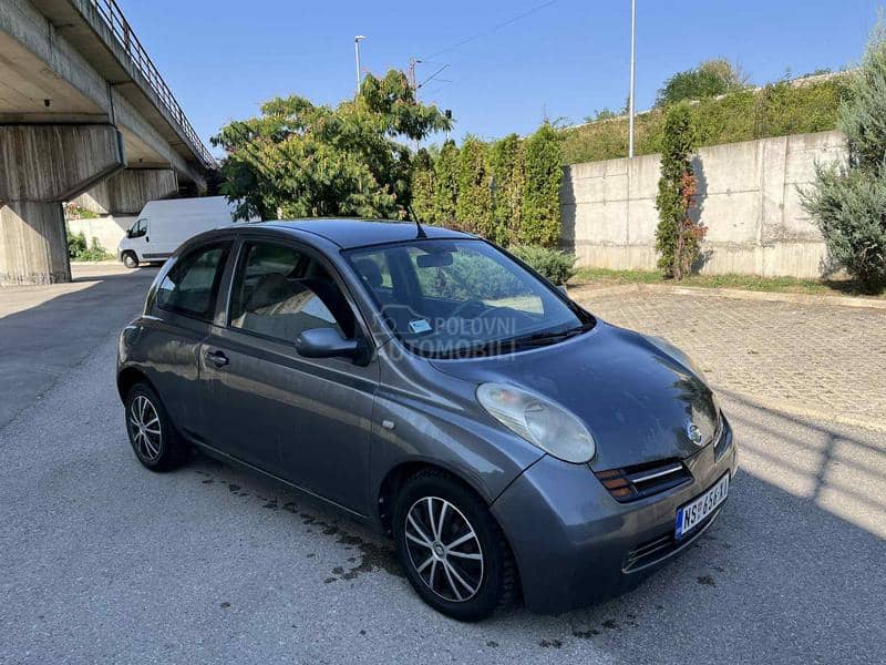 Nissan Micra 1.0b 2003. god. -  kompletan auto u delovima