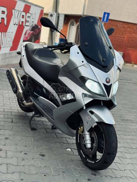 Gilera Nexus 500