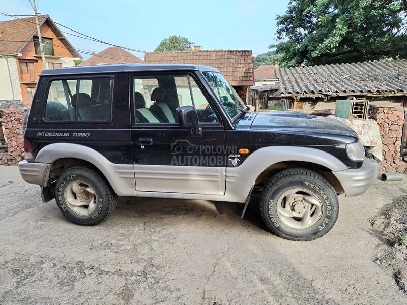 Hyundai Galloper 