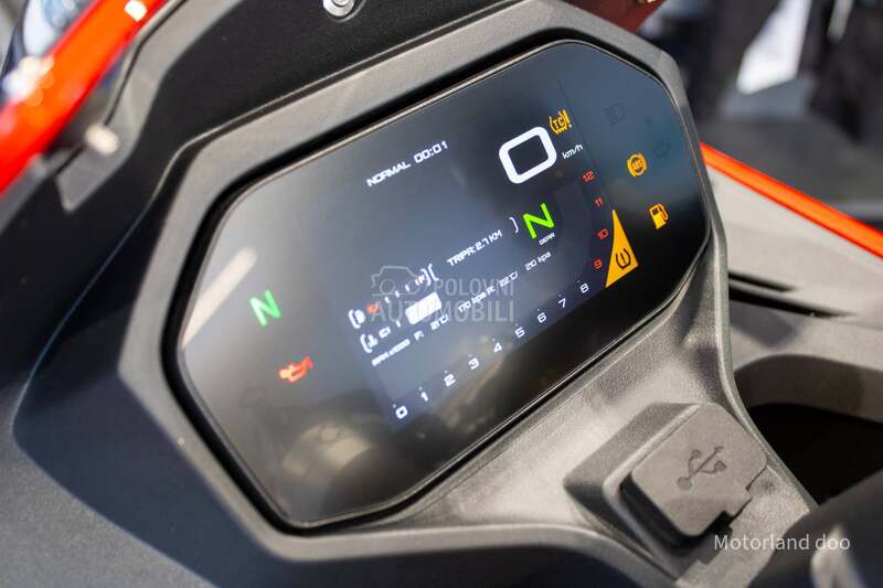 QJMOTOR SRK 600 RS A2