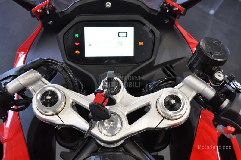 QJMOTOR SRK 600 RS A2