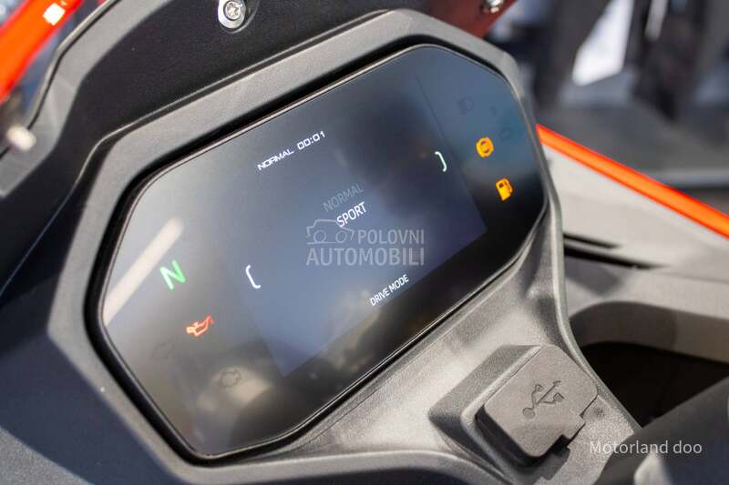 QJMOTOR SRK 600 RS A2