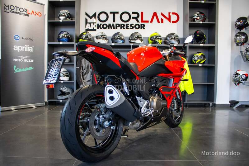 QJMOTOR SRK 600 RS A2