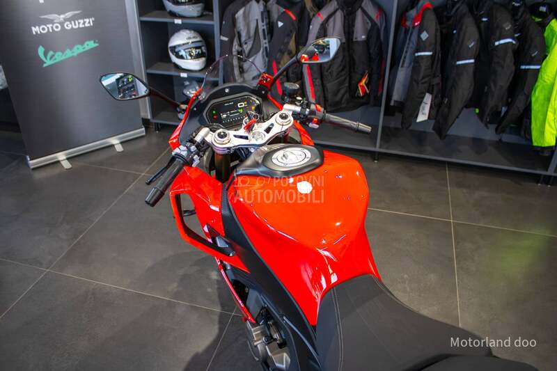 QJMOTOR SRK 600 RS A2