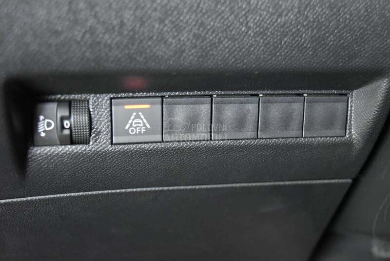 Peugeot 2008 1.5 HDI Allure AT