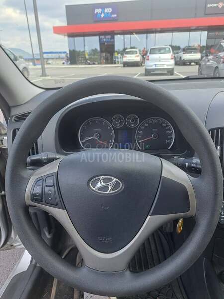 Hyundai i30 1.6 GLS FDI 30 DOHC