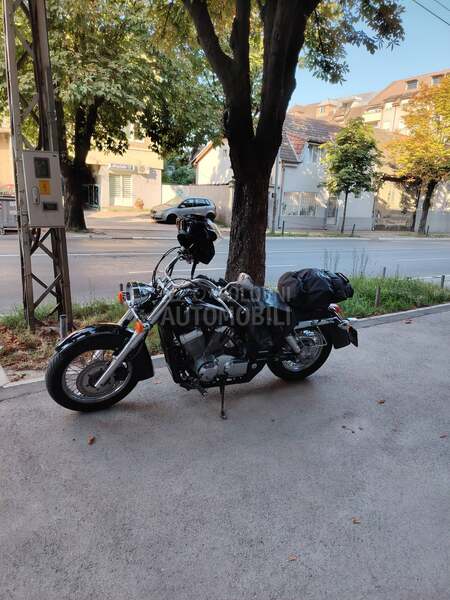 Honda VT750C Shadow Aero