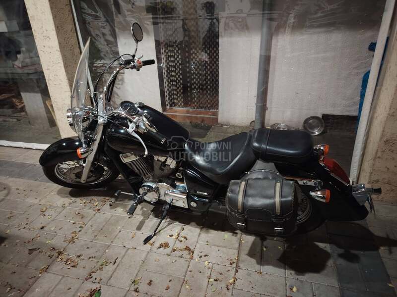 Honda VT750C Shadow Aero
