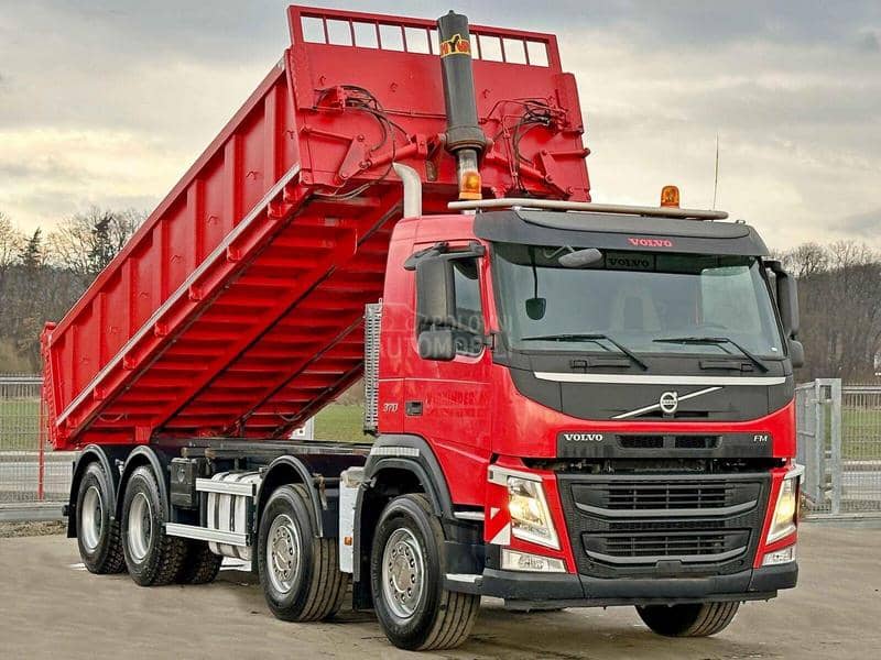 Volvo FM 370 8x4