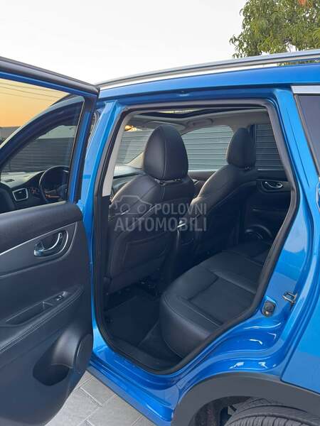 Nissan Qashqai 1.3 DIG-T tekna DCT