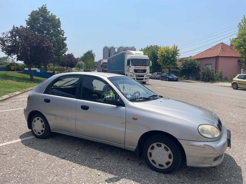Daewoo Lanos 1.5