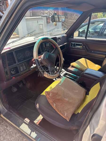 Jeep Cherokee 
