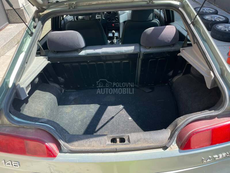 Alfa Romeo 146 