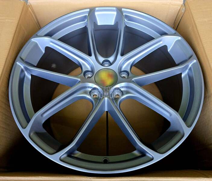 Aluminijumske felne porsche replica 21" 5 x 130