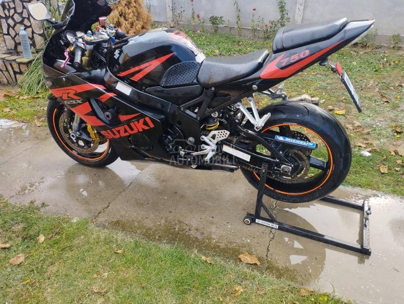 Suzuki gsxr 750