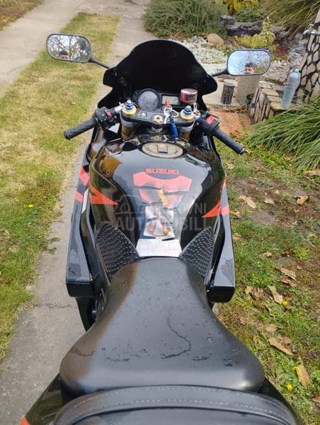 Suzuki gsxr 750