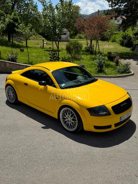 Audi TT 