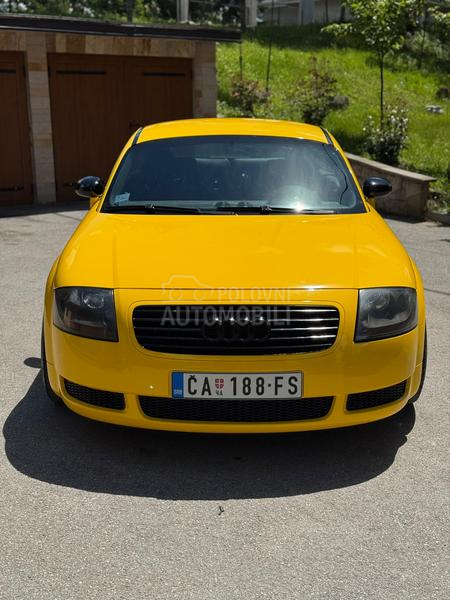 Audi TT 