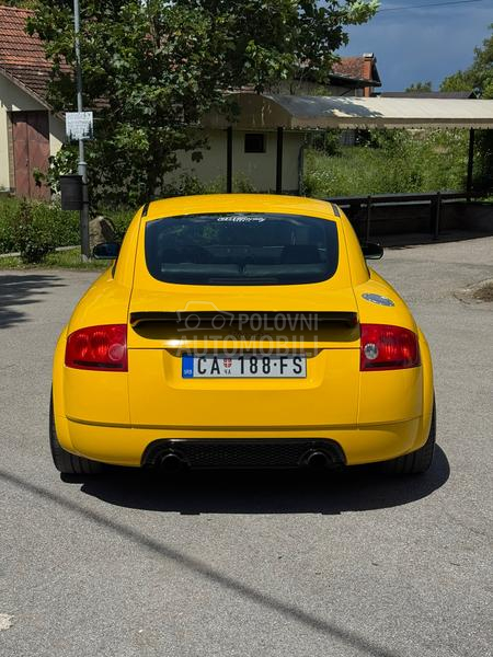 Audi TT 