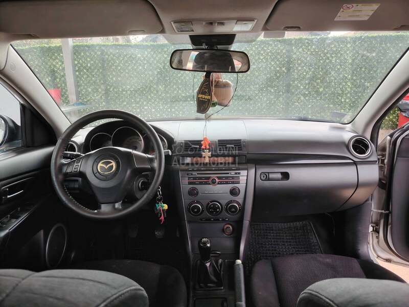 Mazda 3 1.4