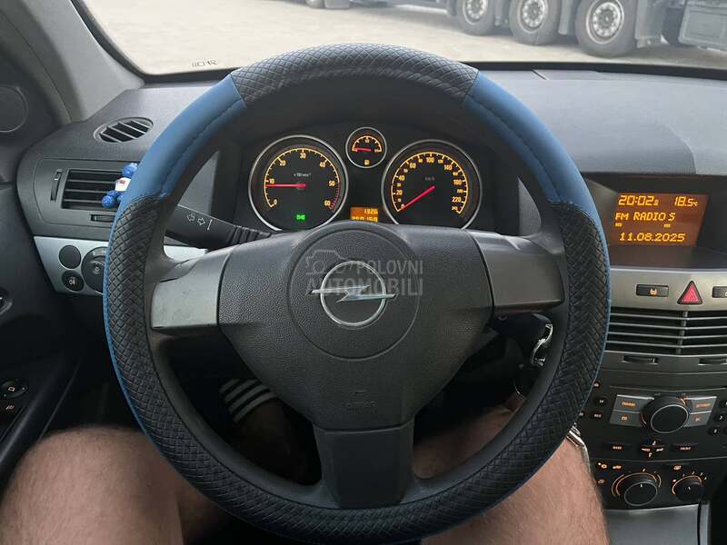 Opel Astra H 1.7CDTi