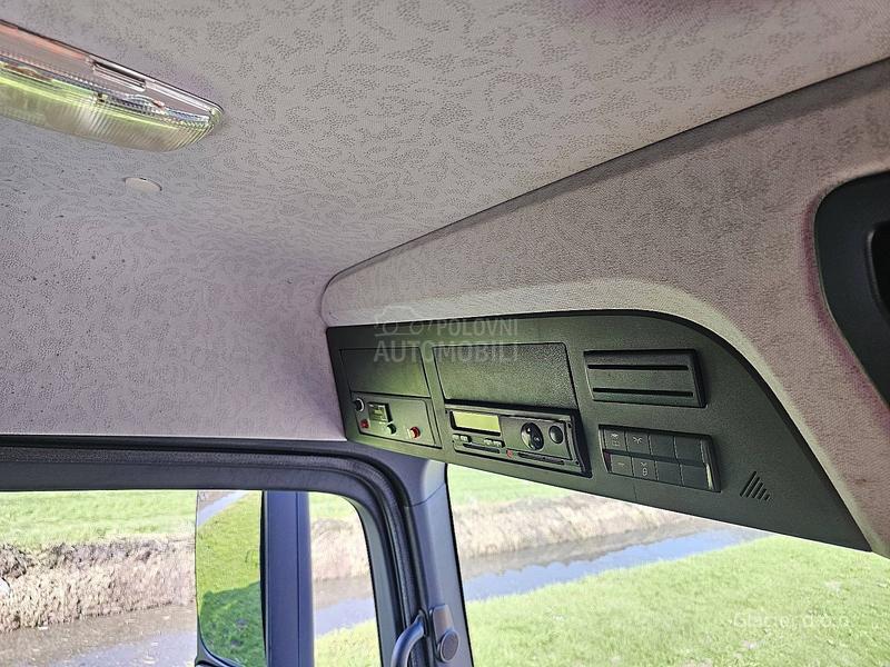 Mercedes Benz 1927 PLATFORMA 32m