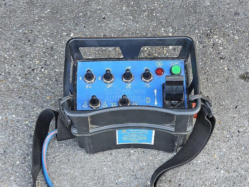 Mercedes Benz 1927 PLATFORMA 32m