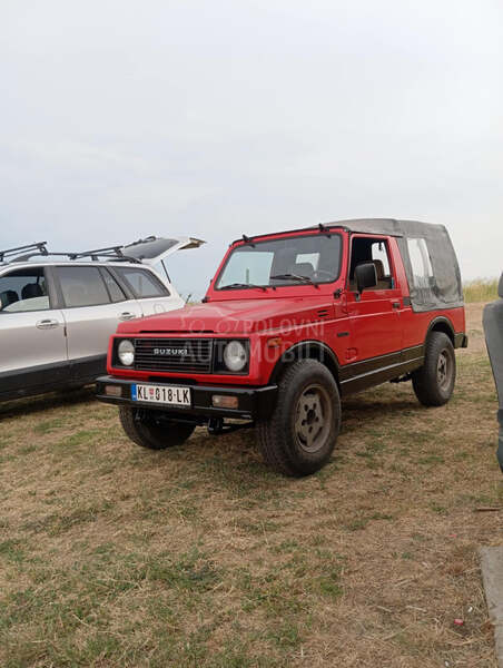 Suzuki SJ Samurai 
