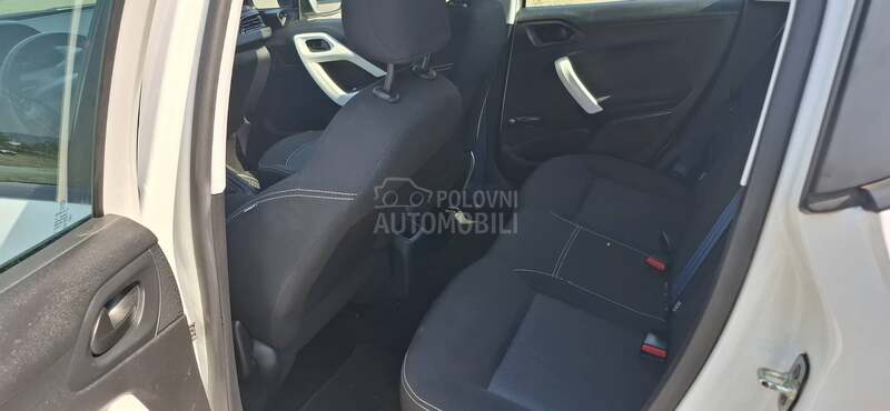 Peugeot 208 like
